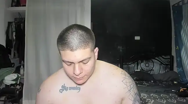 Snapshot of regan_jhonso chatting on January 19, 6:20 am regan jhonso online show from January 19, 6:20 am