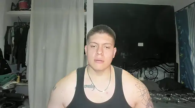 Snapshot of regan_jhonso chatting on February 10, 3:57 am regan jhonso online show from February 10, 3:57 am