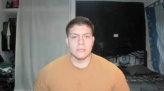 Snapshot of regan_jhonso chatting on March 11, 6:00 am regan jhonso online show from March 11, 6:00 am