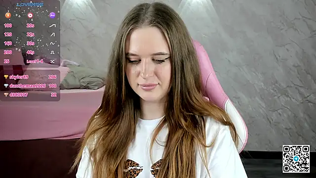 Snapshot of Betany_Foks chatting on March 16, 5:44 am Betany Foks online show from March 16, 5:44 am