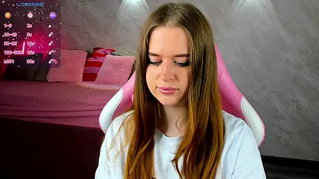 Snapshot of Betany_Foks chatting on March 22, 12:25 am Betany Foks online show from March 22, 12:25 am