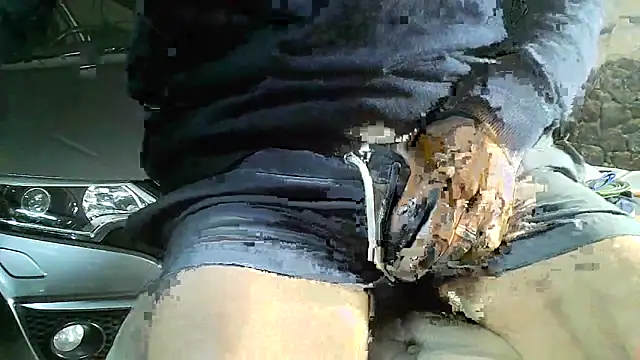 ewuich1 online show from March 28, 6:40 pm