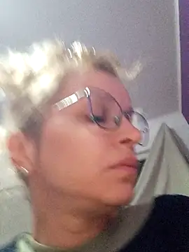 BritneyHudson online show from January 15, 2:16 am