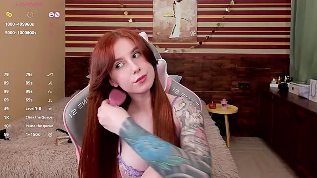 Snapshot of MilanaMua chatting on March 6, 12:30 pm MilanaMua online show from March 6, 12:30 pm