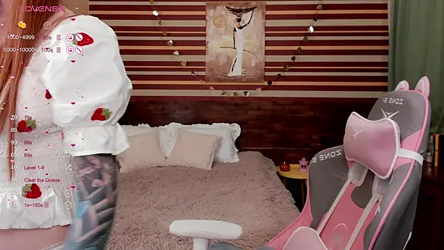 Snapshot of MilanaMua chatting on March 20, 12:43 pm MilanaMua online show from March 20, 12:43 pm