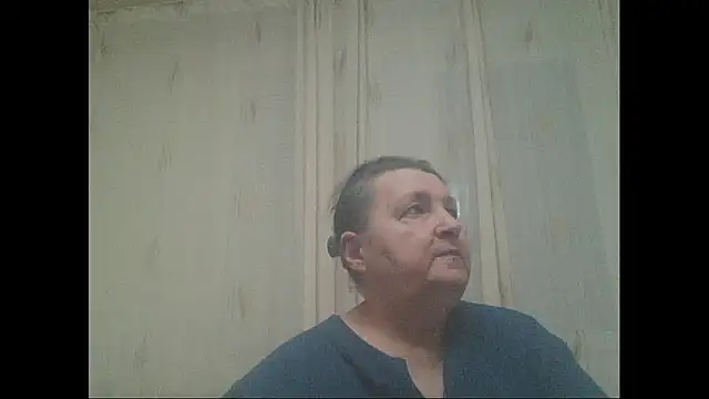 Snapshot of maturekorine chatting on December 27, 7:03 pm maturekorine online show from December 27, 7:03 pm