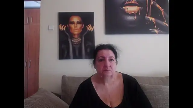 maturekorine online show from April 26, 8:34 am