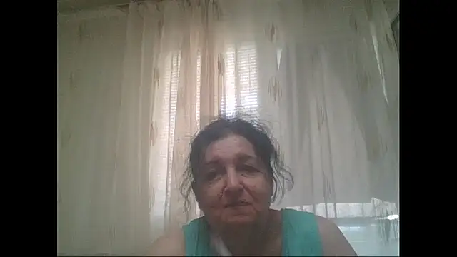 Snapshot of maturekorine chatting on June 14, 3:03 pm maturekorine online show from June 14, 3:03 pm