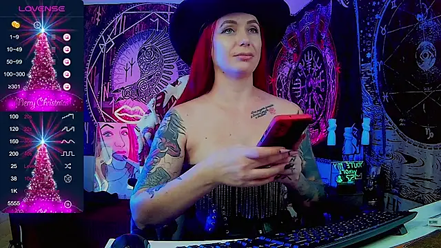 Snapshot of miss_jenna_lovee chatting on December 14, 6:24 am miss jenna lovee online show from December 14, 6:24 am