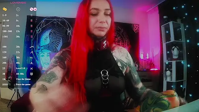 miss jenna lovee online show from May 4, 11:23 pm