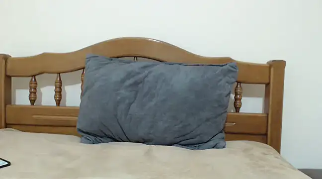 AbbyX online show from February 5, 5:20 pm