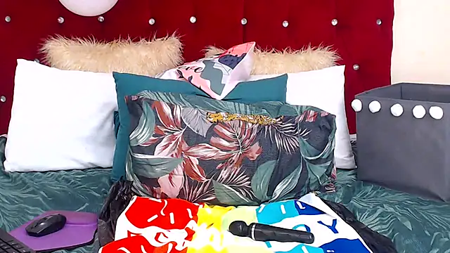 Snapshot of SEXYCARLITA09 chatting on February 20, 11:32 pm SEXYCARLITA09 online show from February 20, 11:32 pm