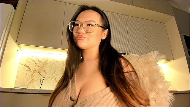 sally 009 online show from February 1, 8:18 am