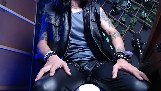 Dicaprioo  online show from January 8, 4:53 pm