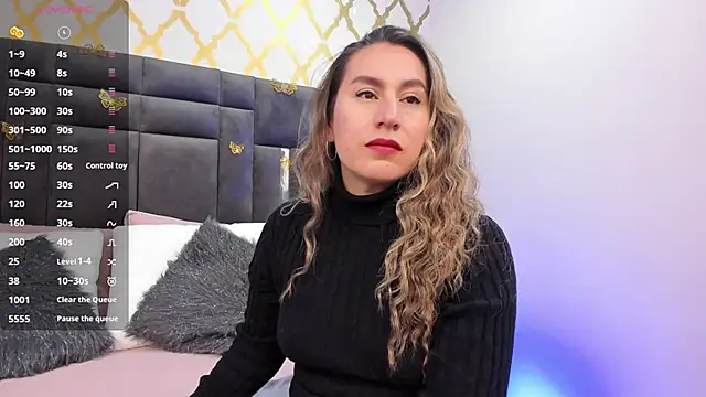 RubbyTaylor online show from November 7, 2:28 pm