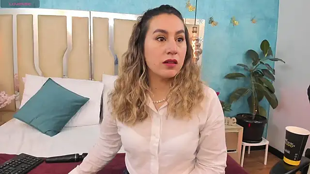 RubbyTaylor online show from April 29, 2:32 pm