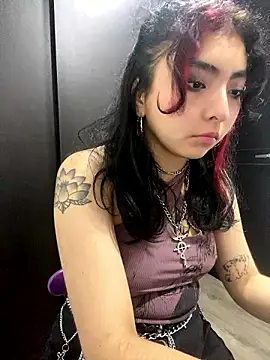  Gothiccbitch  online show from December 6, 7:10 am