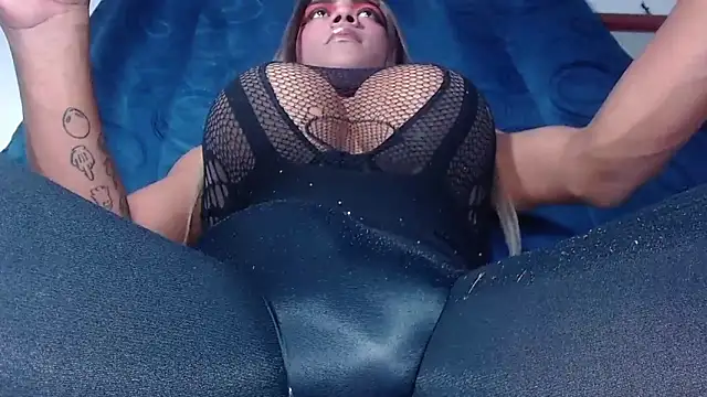 andreablackcock online show from May 7, 9:09 pm