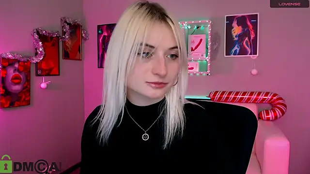 melisa white1 online show from January 5, 8:45 pm