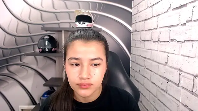 Linda Mattel online show from January 24, 3:24 pm