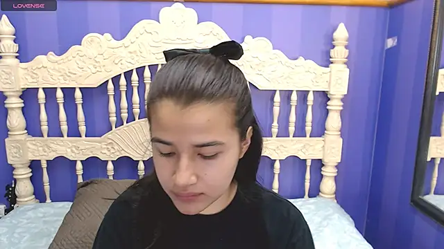 Linda Mattel online show from March 22, 2:58 pm