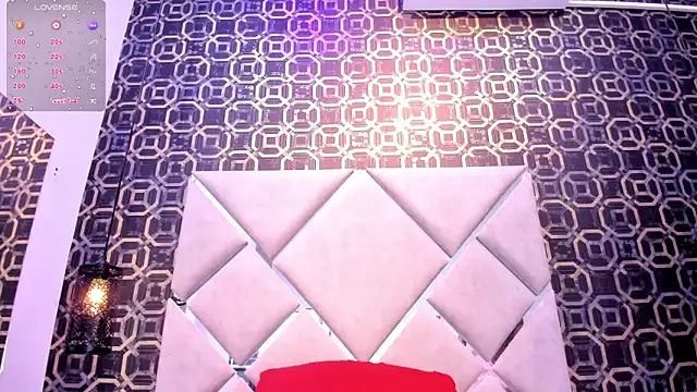 CherryBlossom23 online show from September 26, 1:09 am