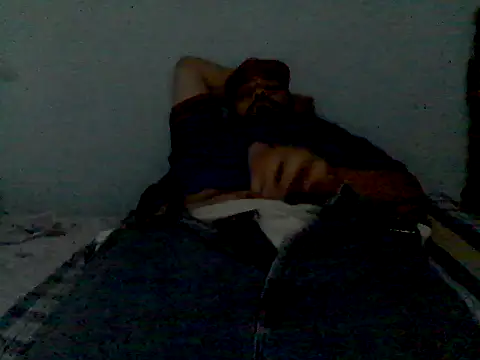 GILBERTHOR92 online show from March 26, 11:43 pm