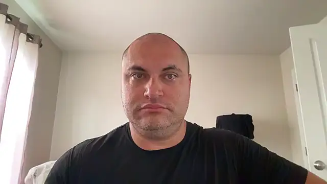 Snapshot of SluggishChase99 chatting on September 25, 5:05 pm SluggishChase99 online show from September 25, 5:05 pm