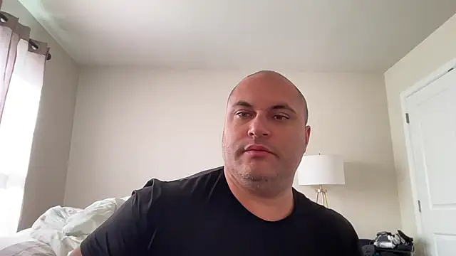 Snapshot of SluggishChase99 chatting on October 2, 2:02 pm SluggishChase99 online show from October 2, 2:02 pm