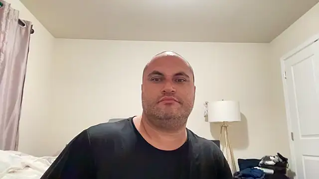 Snapshot of SluggishChase99 chatting on October 4, 3:48 am SluggishChase99 online show from October 4, 3:48 am