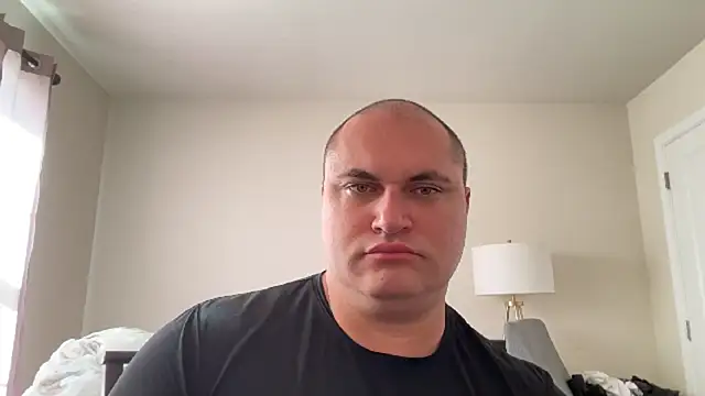 Snapshot of SluggishChase99 chatting on October 16, 3:02 pm SluggishChase99 online show from October 16, 3:02 pm