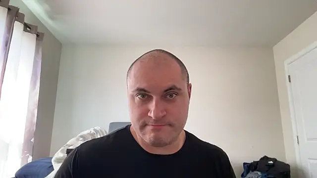 SluggishChase99 online show from May 10, 2:22 pm