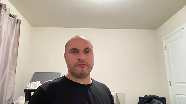 SluggishChase99 online show from May 19, 3:57 am