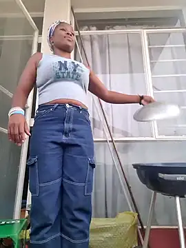 PerfectionBerrie online show from February 9, 3:01 pm