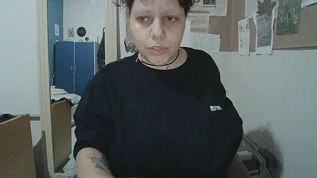 bbyedarling online show from October 19, 2:34 am