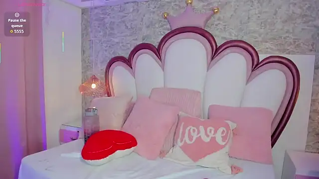 EmmaCrush online show from March 26, 8:25 pm