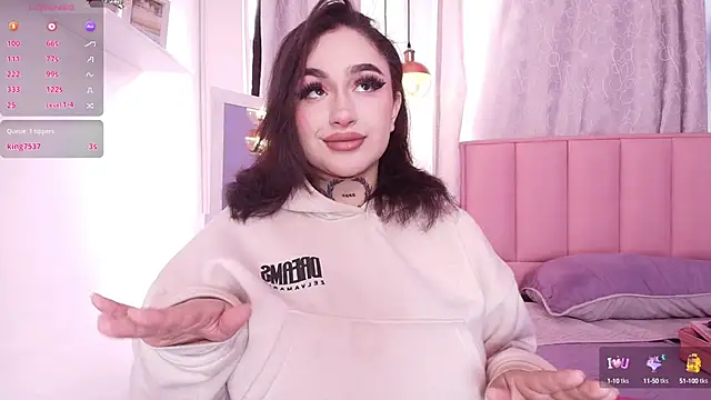 bella-green online show from December 23, 7:09 pm