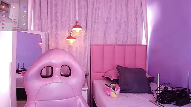 bella-green online show from February 28, 7:14 pm