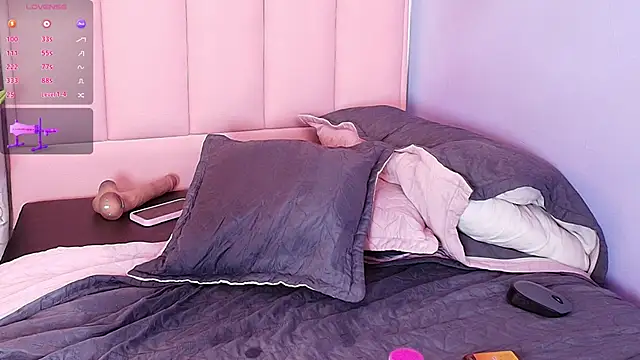 bella-green online show from March 8, 10:24 pm