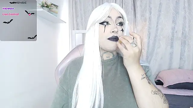 bella-green online show from March 22, 6:36 pm