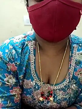 Snapshot of Indian-sweety chatting on January 2, 7:01 am Indian-sweety online show from January 2, 7:01 am