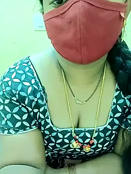 Snapshot of Indian-sweety chatting on January 6, 10:02 am Indian-sweety online show from January 6, 10:02 am