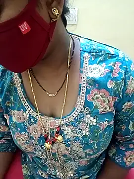 Snapshot of Indian-sweety chatting on February 1, 5:39 am Indian-sweety online show from February 1, 5:39 am