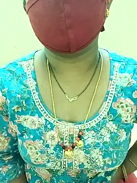 Snapshot of Indian-sweety chatting on March 19, 4:47 am Indian-sweety online show from March 19, 4:47 am