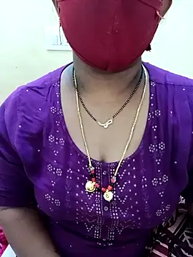 Snapshot of Indian-sweety chatting on March 23, 5:32 am Indian-sweety online show from March 23, 5:32 am