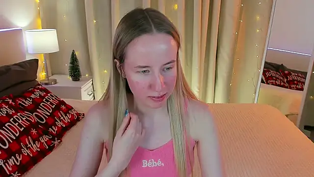 Cassie Kelman online show from December 16, 3:19 am