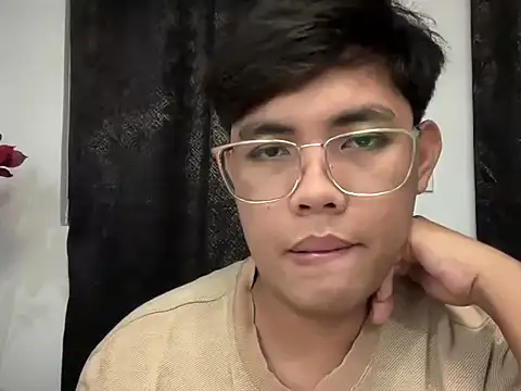 hoenika online show from January 18, 11:19 pm