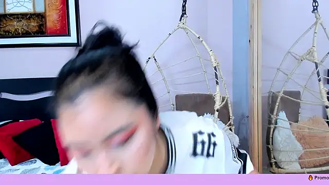 Snapshot of _alaiasmile_ chatting on February 22, 7:25 pm alaiasmile online show from February 22, 7:25 pm