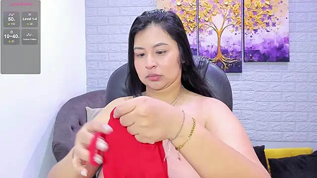  alaiasmile  online show from March 7, 7:44 pm