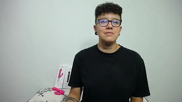 alex noa online show from February 12, 7:35 pm